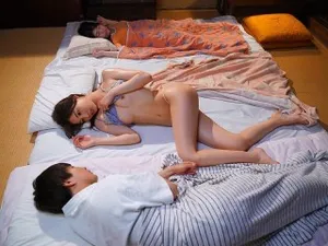 Vừa húp vừa chan nước lồn em đồng nghiệp