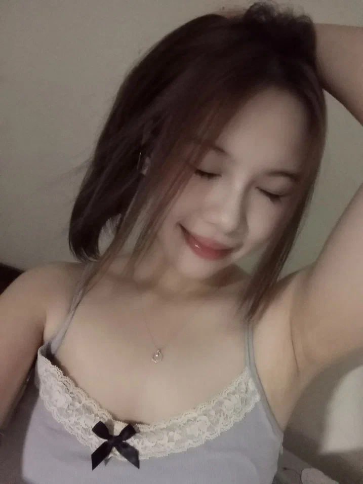 [Diễn biến mới nhất của vụ bê bối chị em ruột ở Hà Bắc] Nam sinh trung học mặc đồ cam mới nhất và phiên bản đầy đủ về chuyện loạn luân của chị gái ~ Anh ta được chị gái huấn luyện để bú ngực và liếm lồn...
